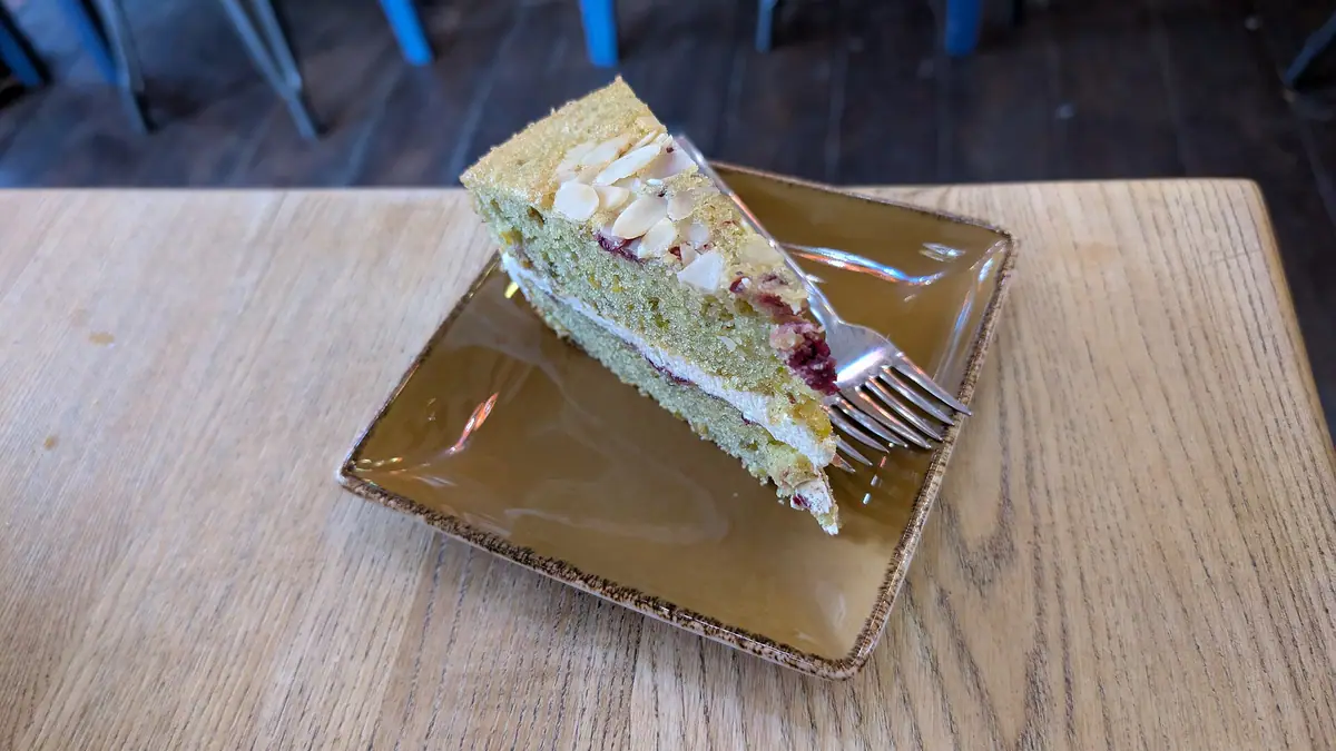 Narrative Coffee – cake shop in Rhayader town centre